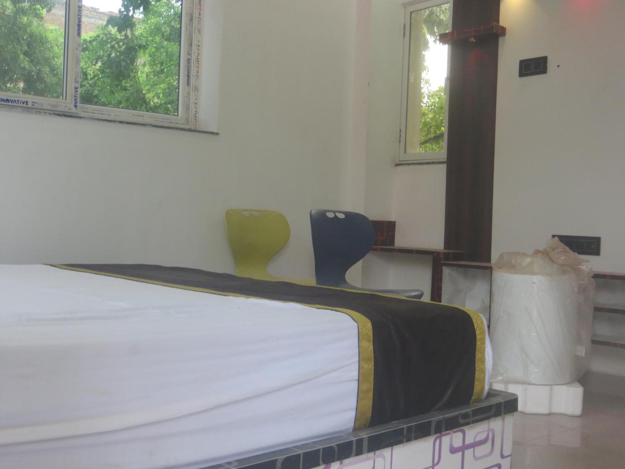 Rajmahal Resort Banquet Hall And Hotel パトナー エクステリア 写真